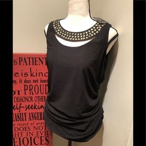 Robert Louis NWT size M Black gold button open neck sleeveless stretchy top
